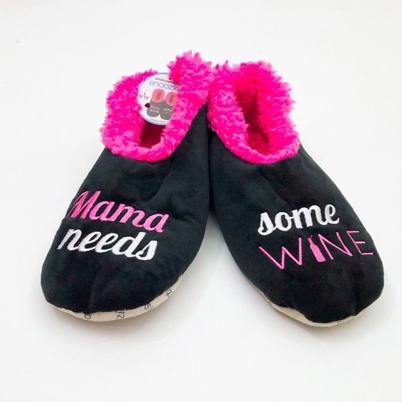 NWT Snoozies Women's Mama Needs Some Wine Non Skid Soles Large 9/10 Black - Picture 2 of 6